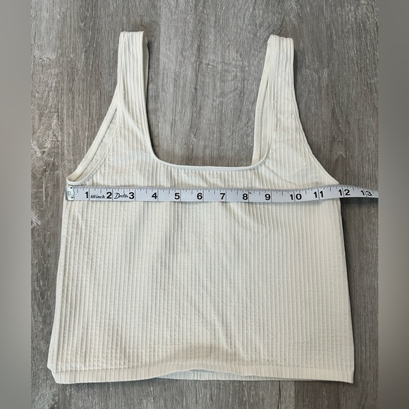 by Athropologie Seamless Textured Tank Size S/M Ribbed White Tank - Picture 6 of 6